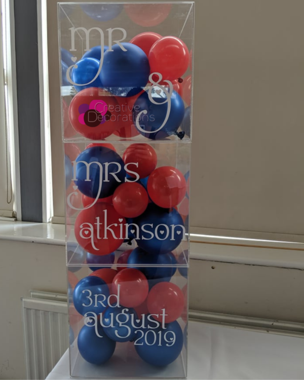 Wedding balloon blocks Wedding Balloon Blocks with red and blue balloons
